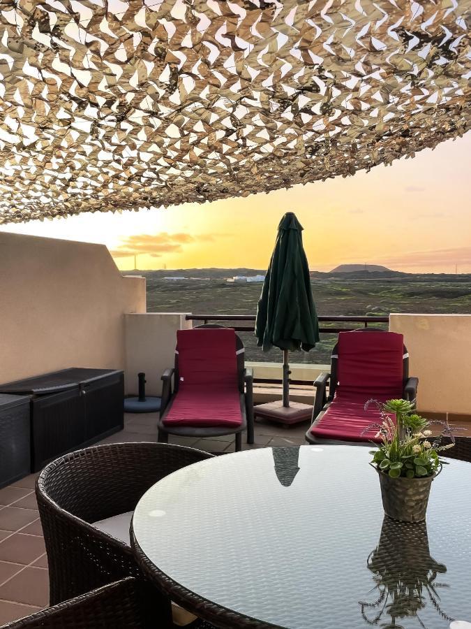 Sunset Corralejo Con Solarium Privado Apartamento Exterior foto